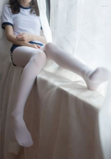 国产果冻传媒免费观看第3集_1080P高清在线