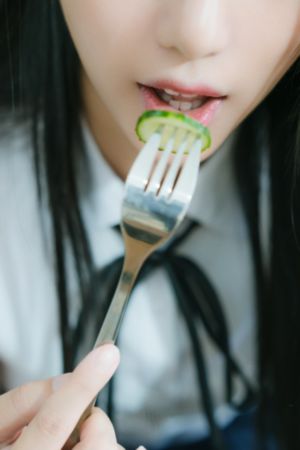 中字幕视频在线永久在线观看免费_快播高清无删减WWW