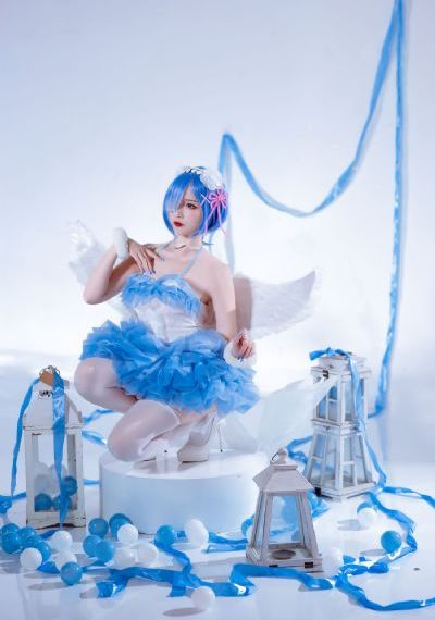 迷人的保姆视频_BD韩语动漫免费观看