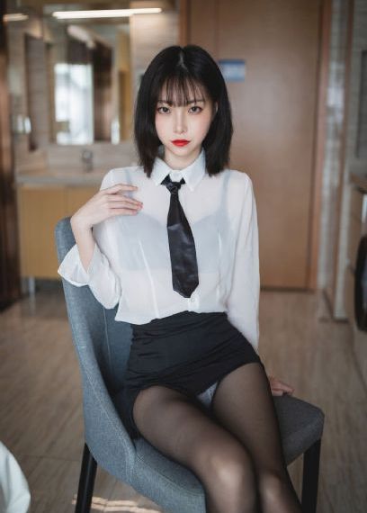 嗯哈啊h_1080免费全集观看