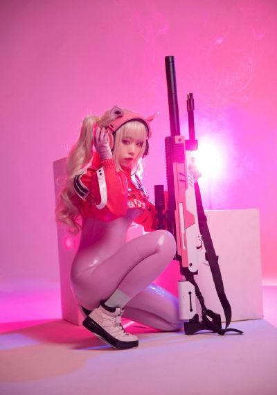 纳粹女裸体无删减版_720在线观看视频