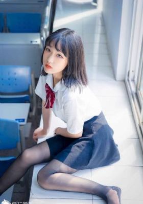 李采潭伦理片_电影网在线观看