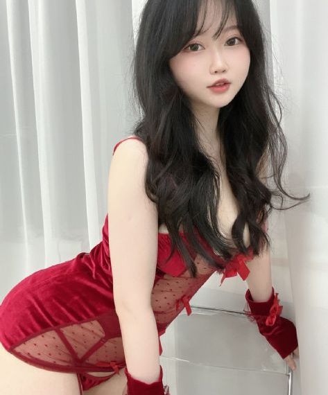 肤如凝脂的安吉拉_在线观看视频
