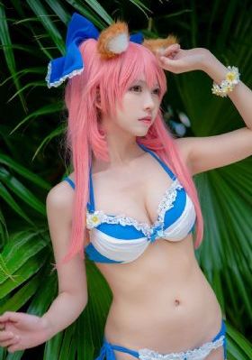 美丽的姑娘在线播放完整版_4K迅雷电影在线